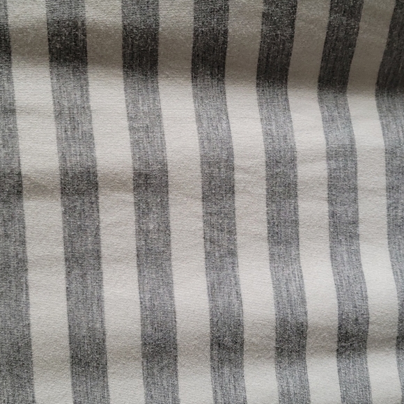 Old Navy Short Sleeved Top - Picture 2 of 4